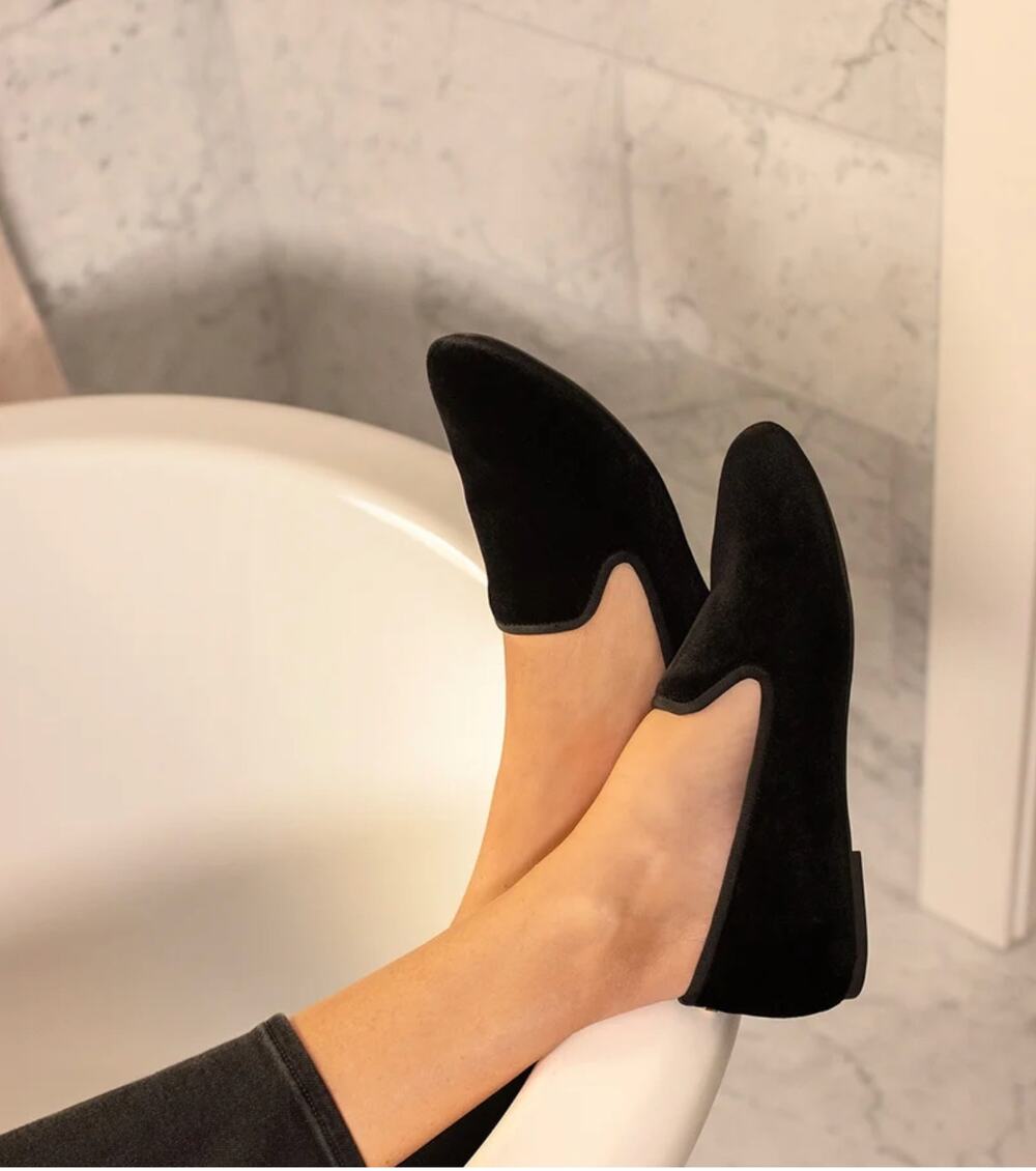 Birdies The Starling Classic Black Velvet Loafer Flats Slippers size 9